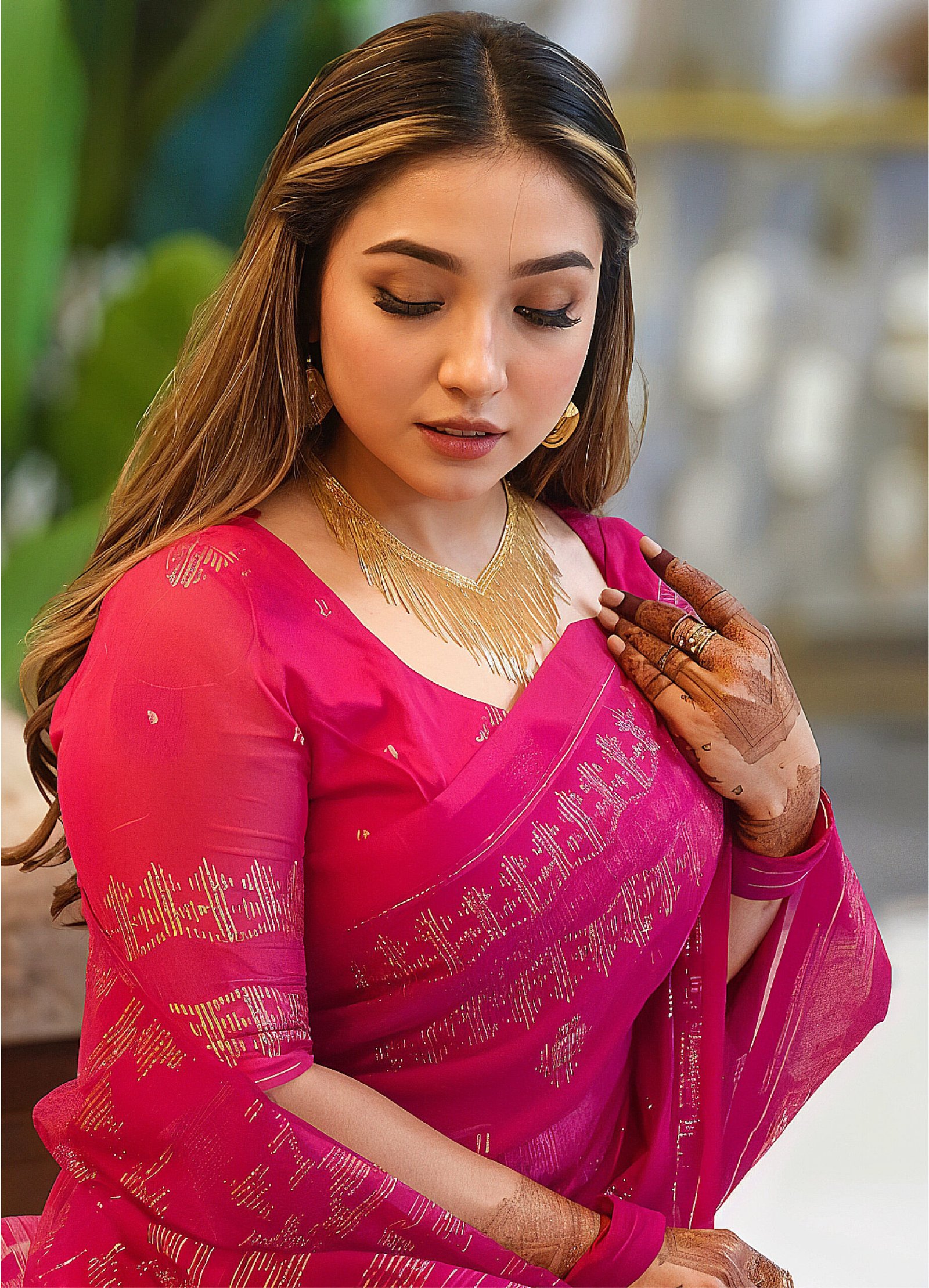 দেশীয় স্কিন প্রিন্ট এর শাড়ি – সুতার কাজের অনন্য সৌন্দর্য! (code-12)