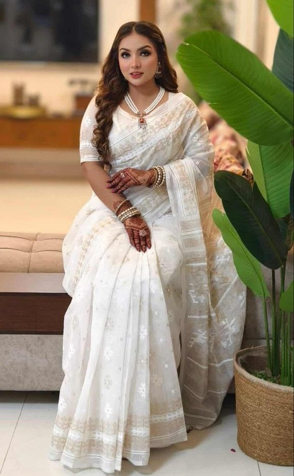 দেশীয় স্কিন প্রিন্ট এর শাড়ি – সুতার কাজের অনন্য সৌন্দর্য! (code-12) - Image 16