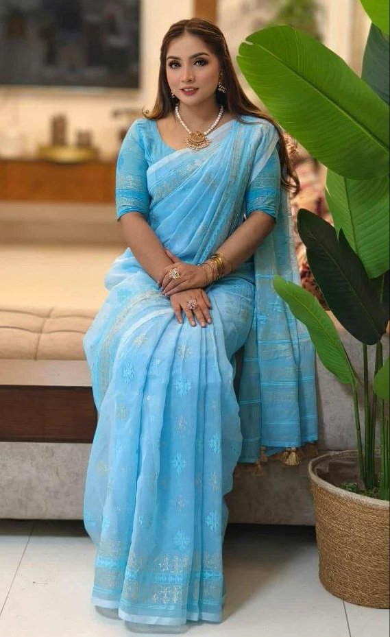 দেশীয় স্কিন প্রিন্ট এর শাড়ি – সুতার কাজের অনন্য সৌন্দর্য! (code-12) - Image 17