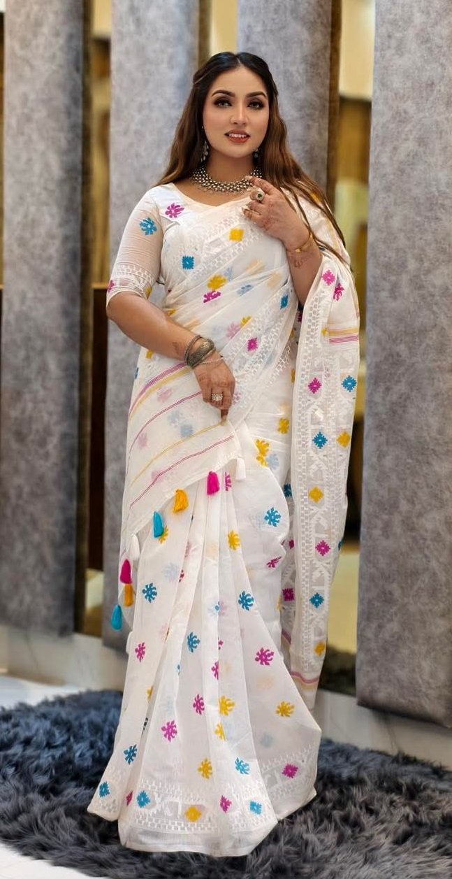 প্রিমিয়াম কোয়ালিটির জামদানী মোটিভ হাফ সিল্ক স্কিন প্রিন্ট শাড়ি + ব্লাউজ পিচ সহ (code-39) - Image 5