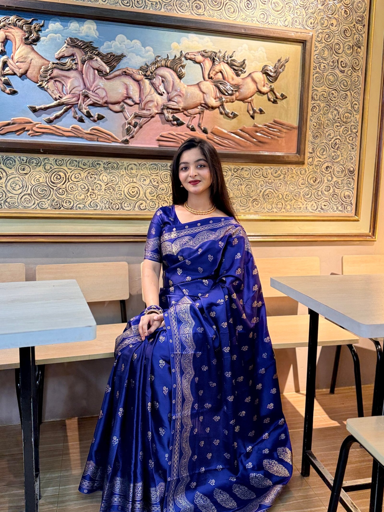 প্রিমিয়াম জাপানি সিল্ক শাড়ী + ম্যাচিং ব্লাউজ পিচ (code-43) - Image 3