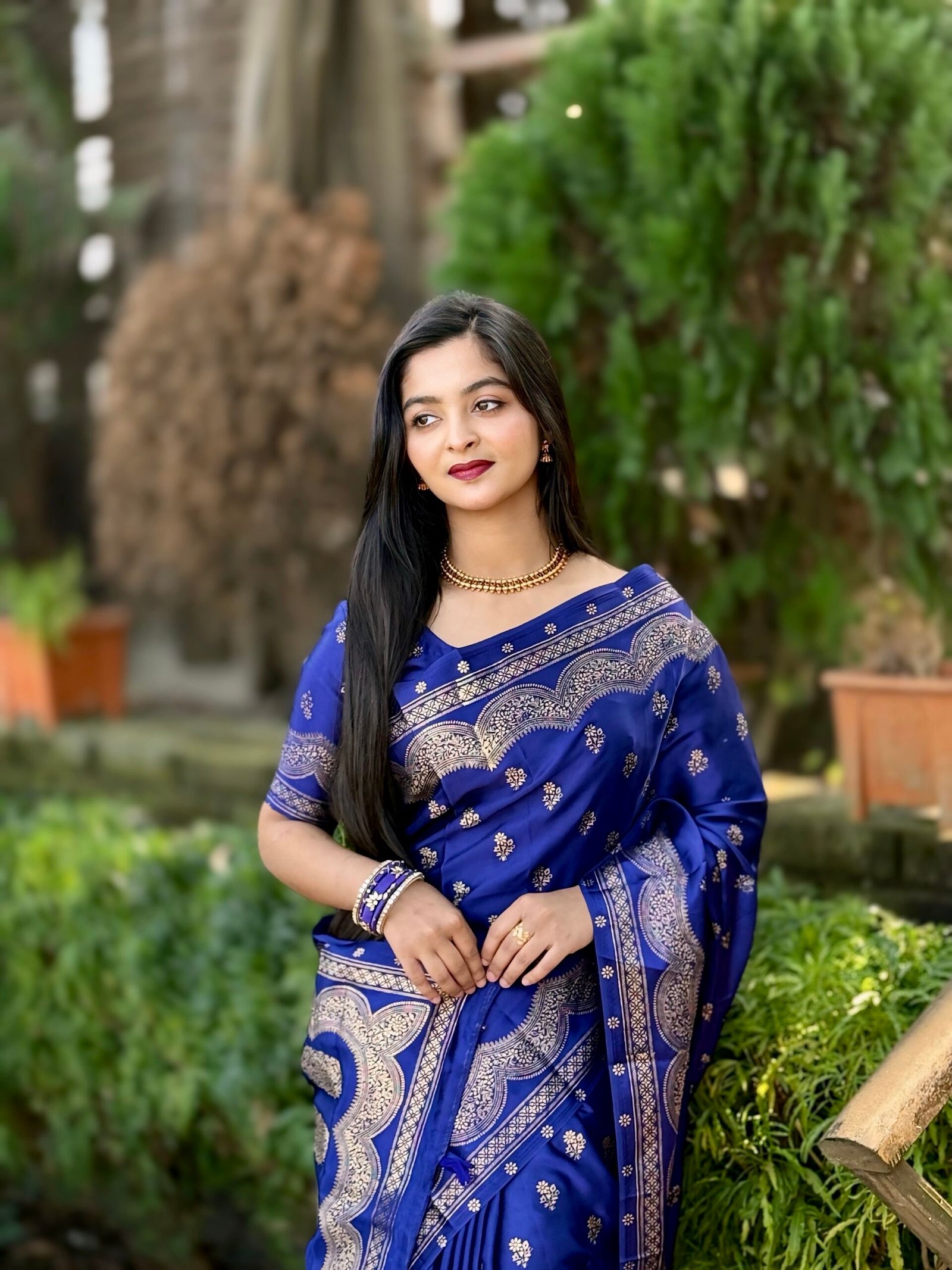 প্রিমিয়াম জাপানি সিল্ক শাড়ী + ম্যাচিং ব্লাউজ পিচ (code-43) - Image 10